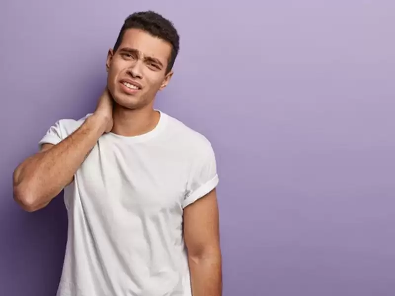 boyun-fitiginda-uygulanan-ameliyat-yontemleri-nelerdir